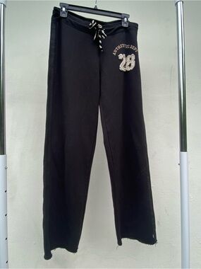 Y2K Plush Platinum Black & Cream Athletic Dept. 28 Sweatpants Size Medium